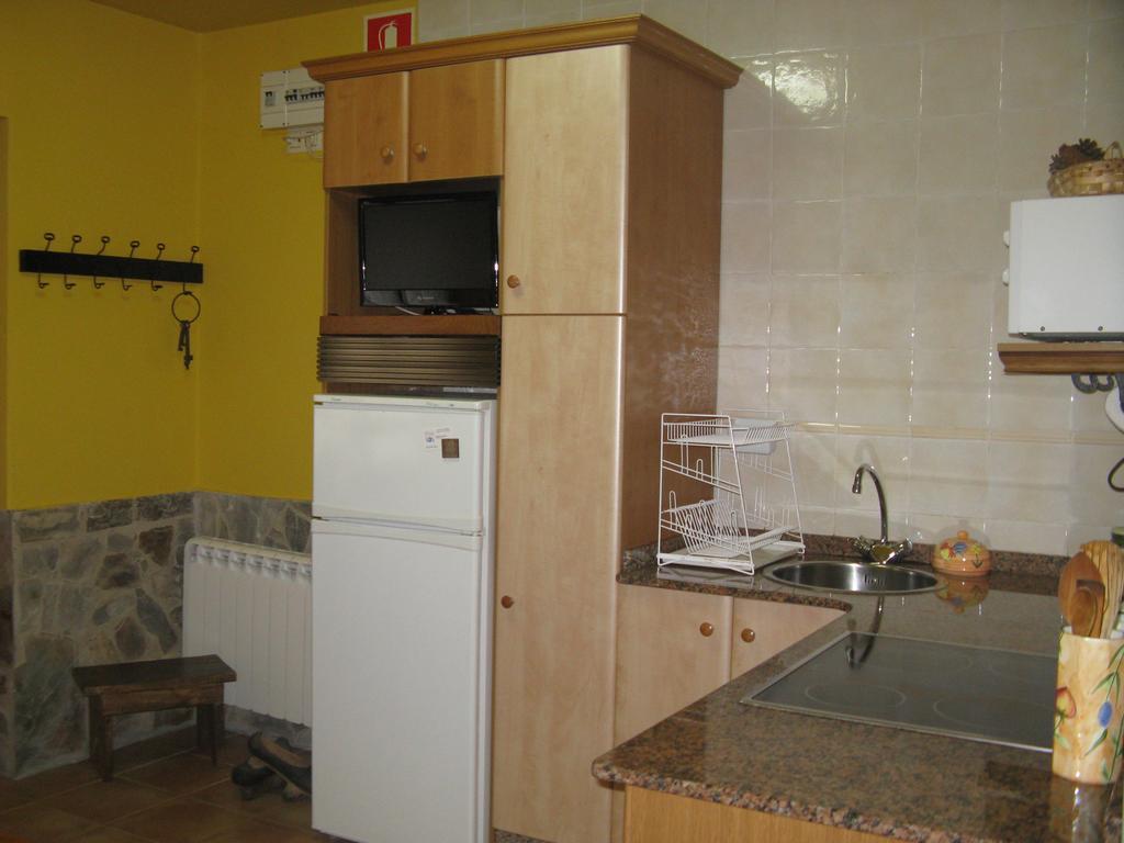 Apartamentos Rurales Casa El Caminero Meras Ngoại thất bức ảnh